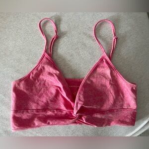 American Eagle crop top